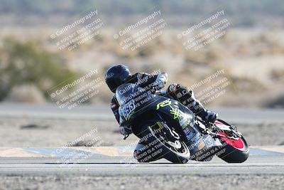 media/Dec-07-2025-CVMA (Sun) [[3e7d2de5dc]]/Race 12- Formula 40 MW and LW/